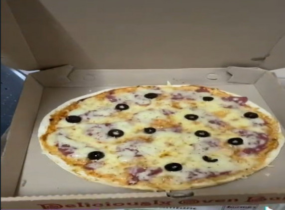 40% DE REDUCTION SUR TOUTES LES PIZZAS DE GRAND MODEL CHEZ LES DELICES DE SHABAZZ